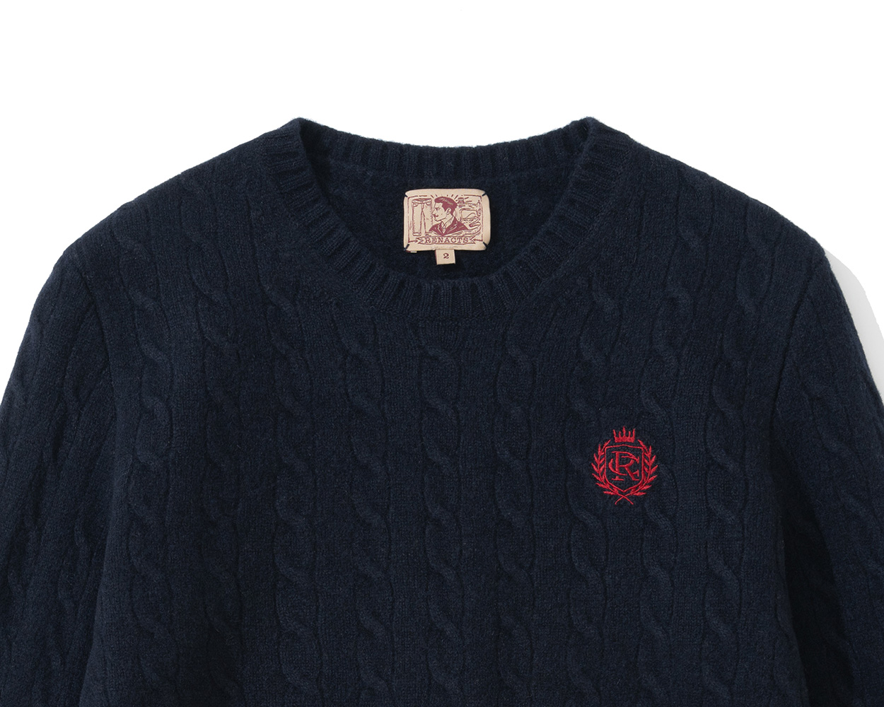 Cable knit neckline and hem detail suitable for Ivy layering