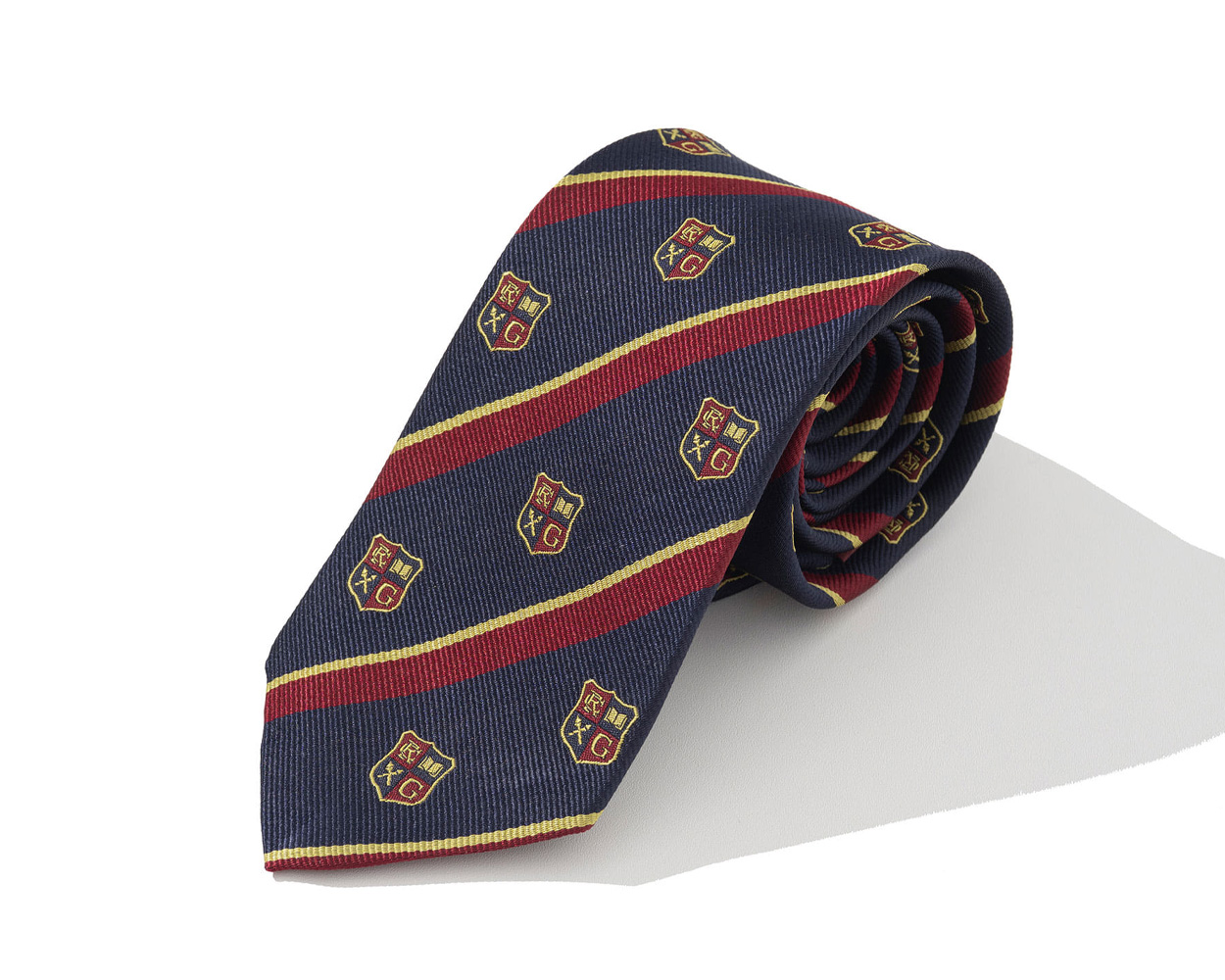 Repp stripe tie paired with an OCBD shirt and blazer