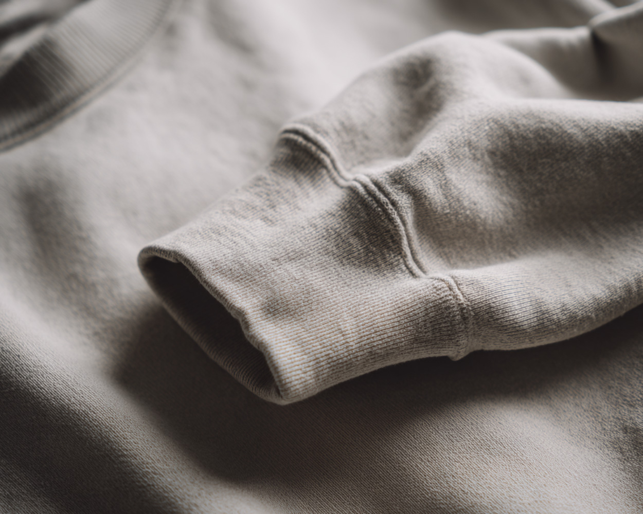 Durable reverse weave sweatshirt fabric showing long-lasting structure