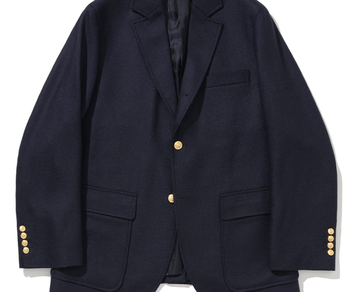 Detail shot showing the smooth front panel and structural integrity of a no-dart sack jacket.