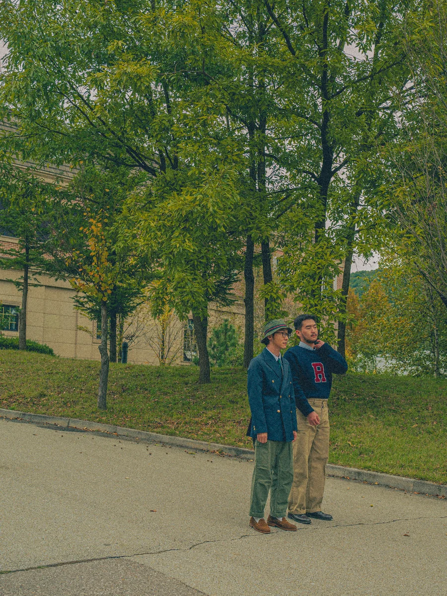 Ivy League students wearing penny loafers on campus, circa 1960s — the shoe that defined collegiate style