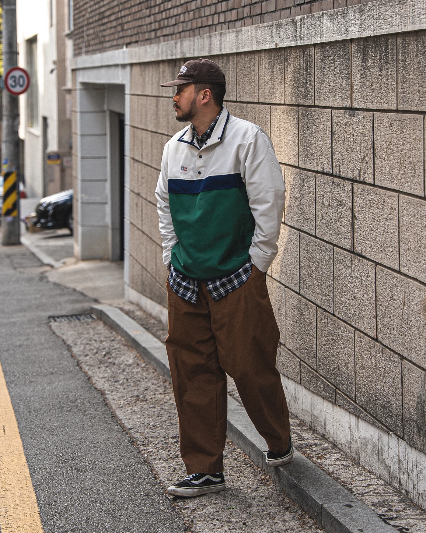 Anorak outfit men spring — Renacts anorak over check shirt with wide chinos and Vans Authentic, ballcap