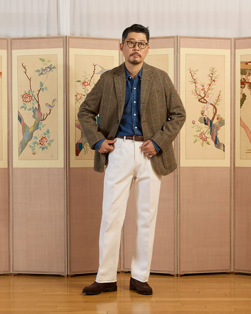 Outfit B variation: gun club check over a chambray shirt with white trousers and brown suede loafers — Renacts FW25 lookbook, Seoul