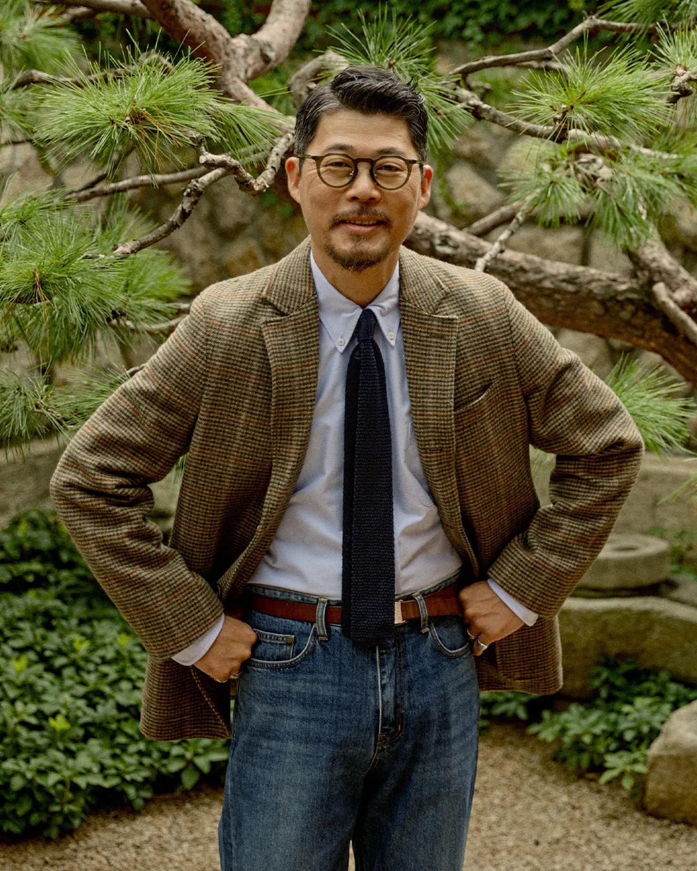 Outfit B: gun club check sport coat, white OCBD, navy knit tie, mid-wash denim — Renacts FW25 lookbook, Seoul